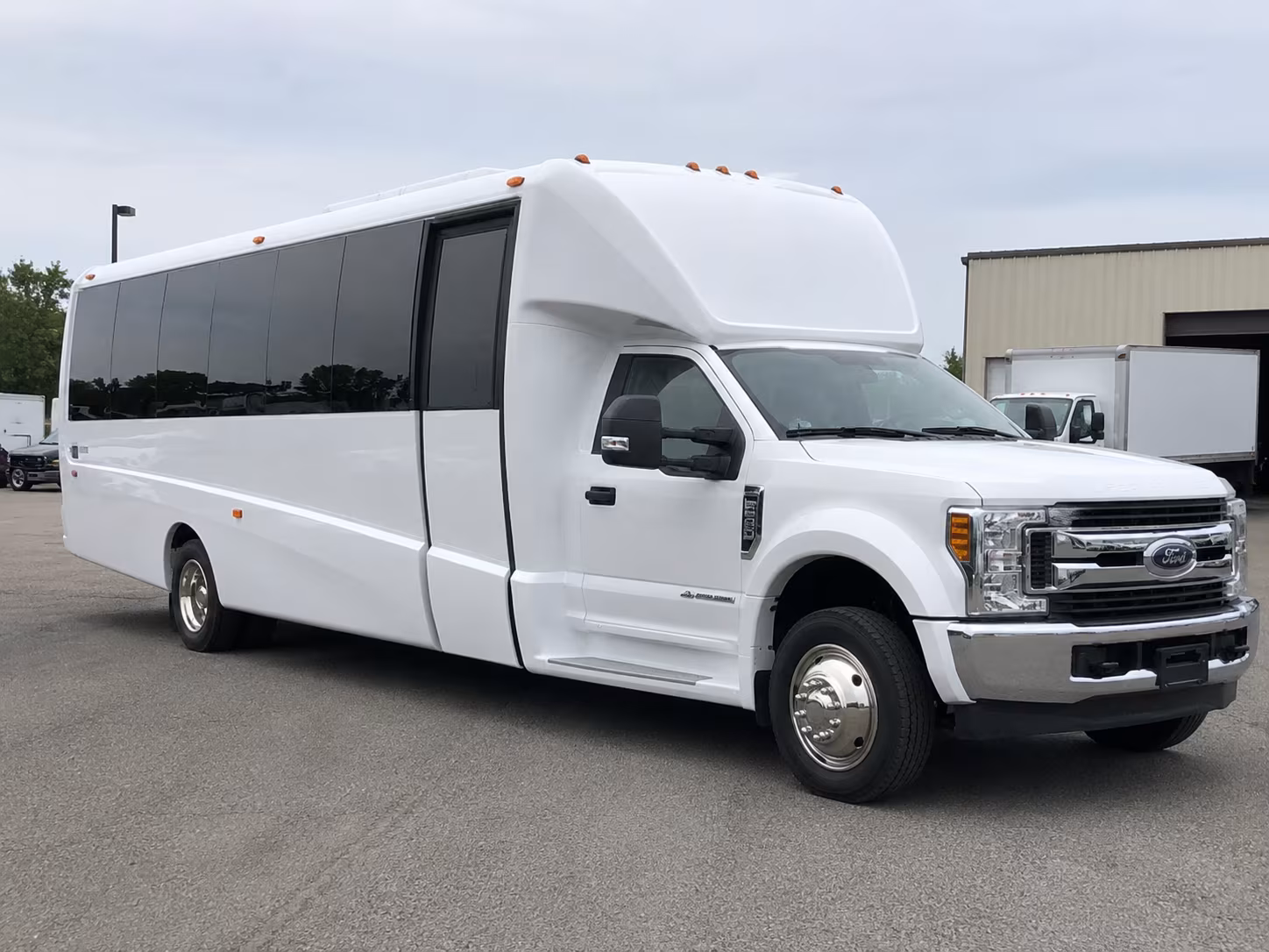 charter buses for plantation area nature and science field trips