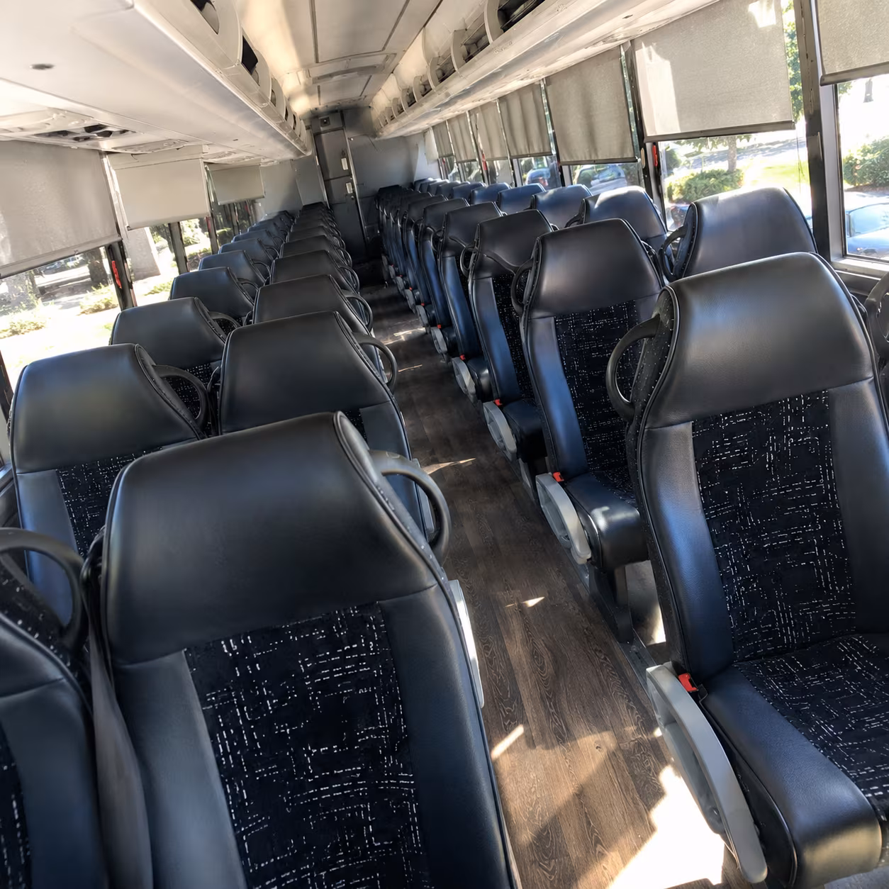 charter buses for plantation youth group retreats and overnight trips