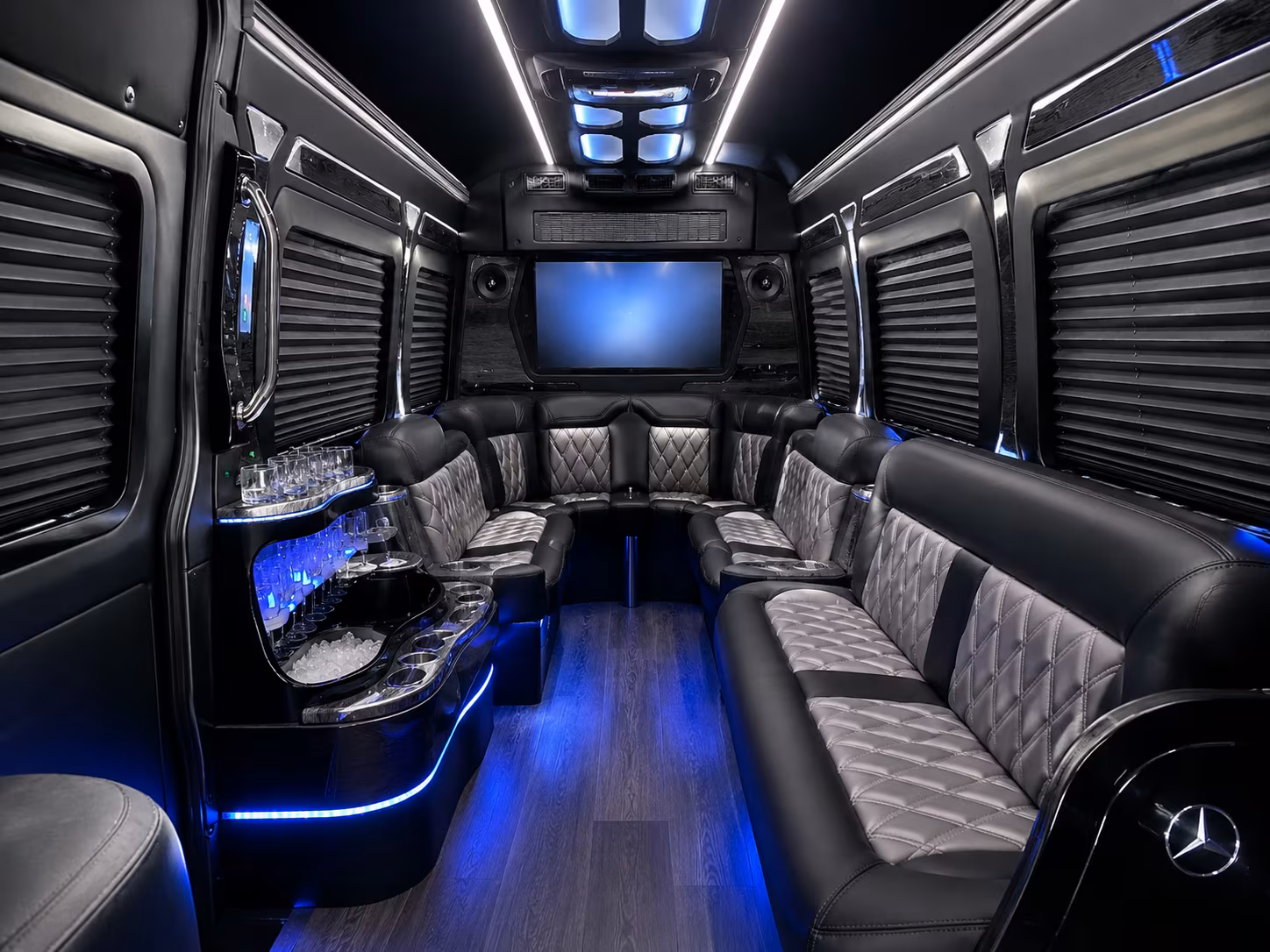 hotel to meeting shuttle buses for plantation corporate events and off sites