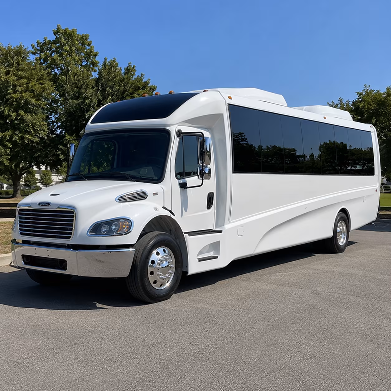 plantation 20 passenger minibus