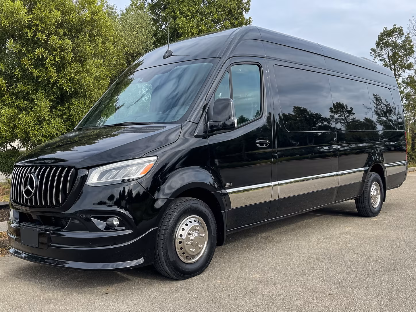 plantation sprinter limousine